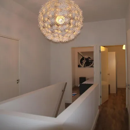 Villa Aan Het Water *