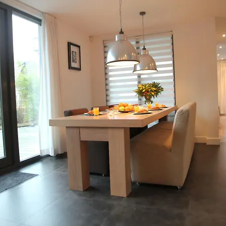 Aan Het Water Villa