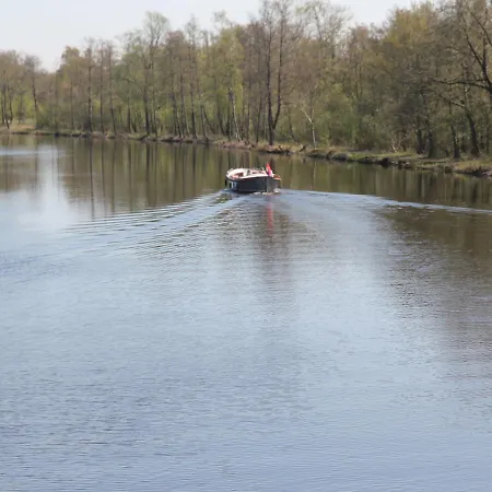 Aan Het Water *